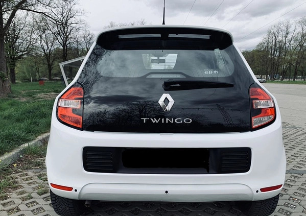 Renault Twingo cena 26300 przebieg: 68000, rok produkcji 2018 z Starachowice małe 596